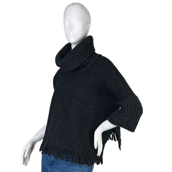Manos del Uruguay Cropped Charcoal Gray Fringed Poncho Sweater Cowl Neck Size S - Picture 2 of 7